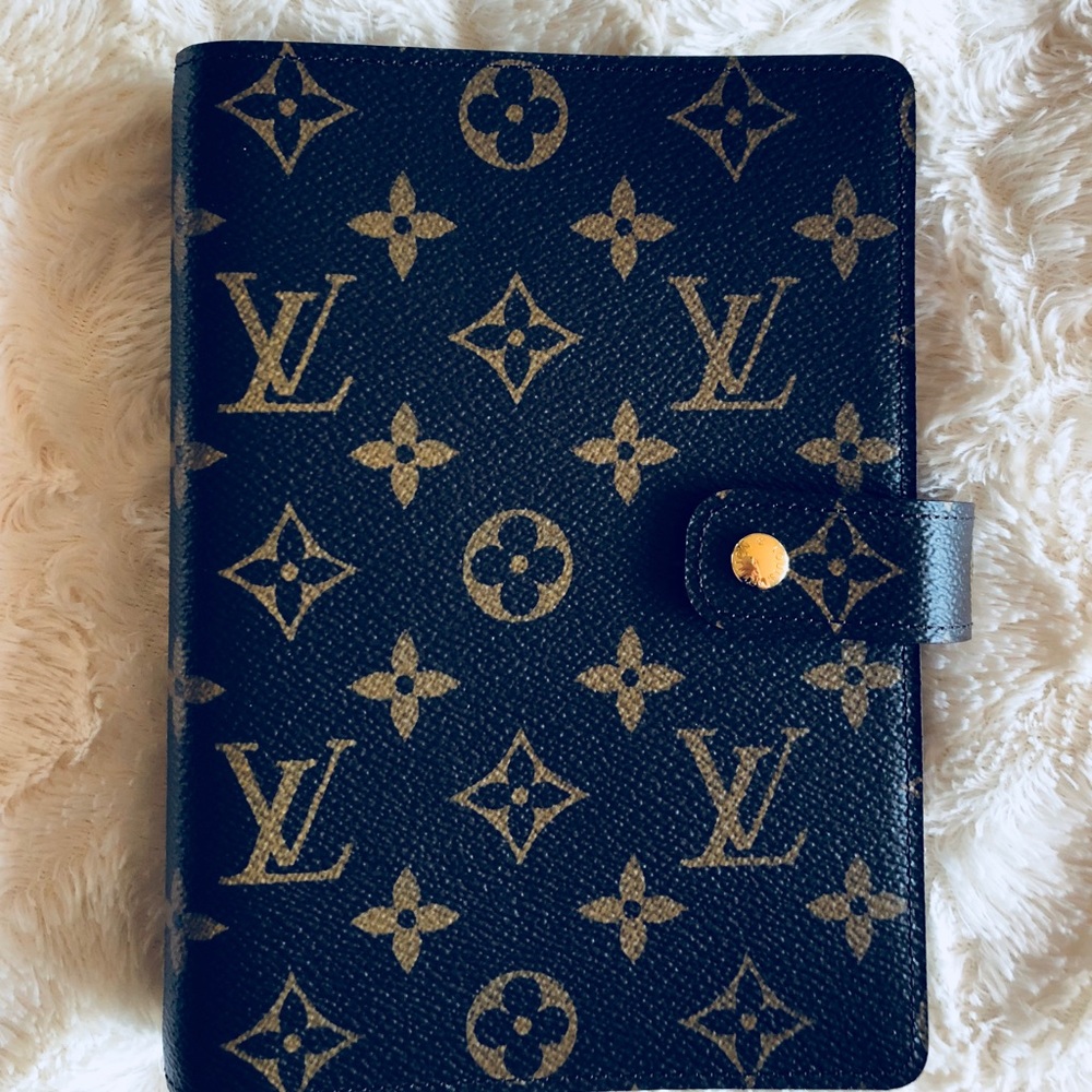 *GENUINE* Louis Vuitton MM Agenda